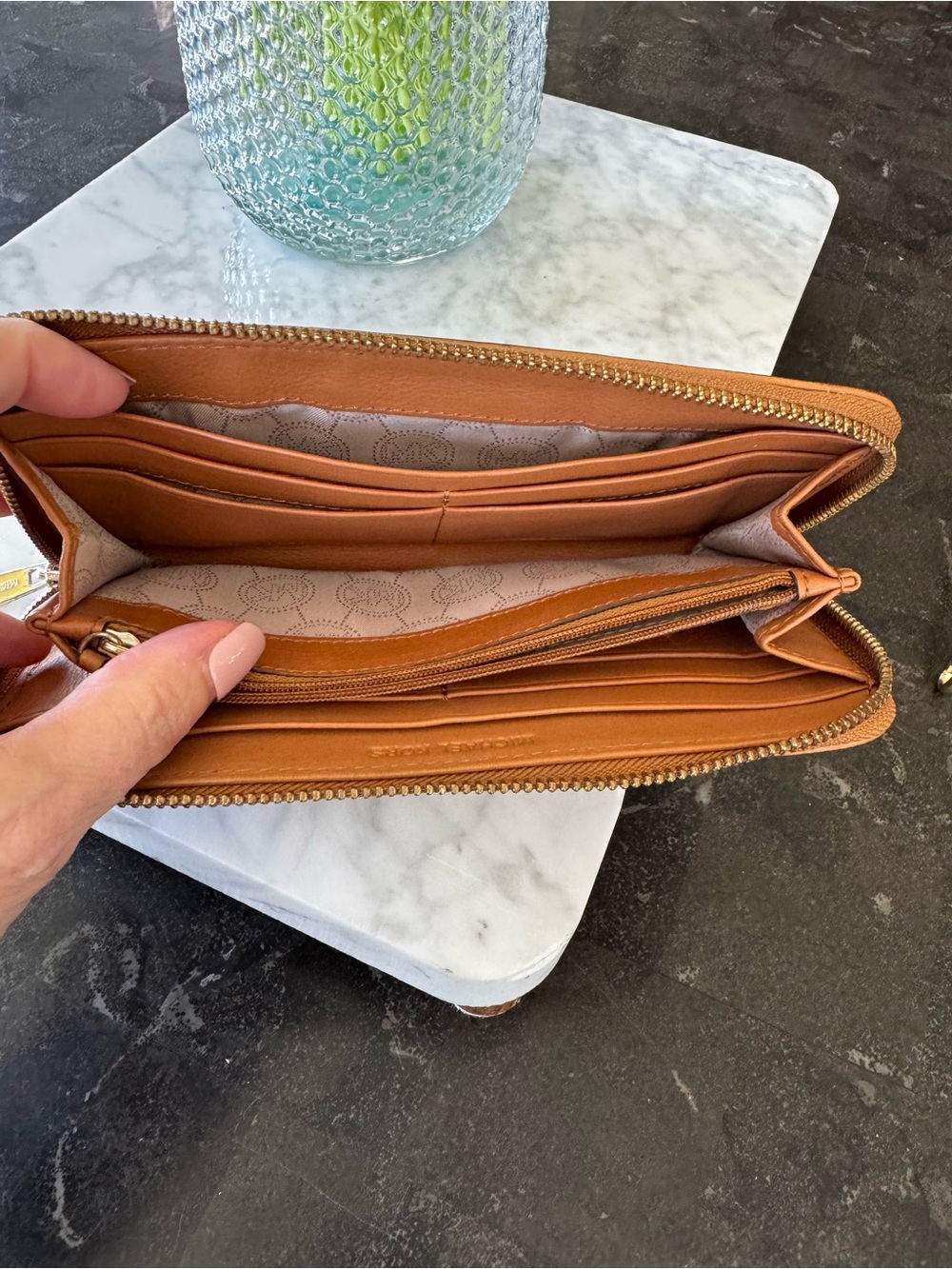 Michael Kors Jet Set Continental Signature Zip Around Wallet with Gold Plate - Picture 10 of 10